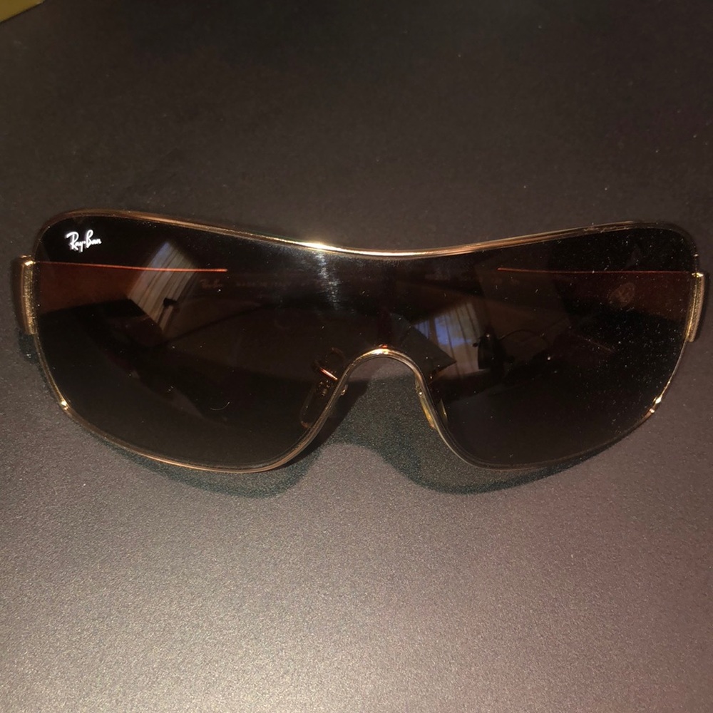 Men’s RayBans